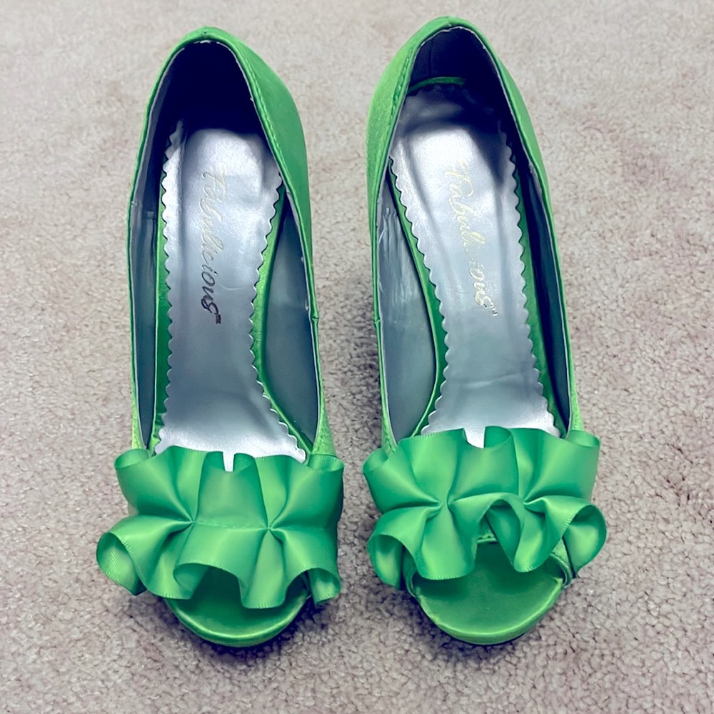 Flirtatious Green Ruffle Peep-Toe Heels